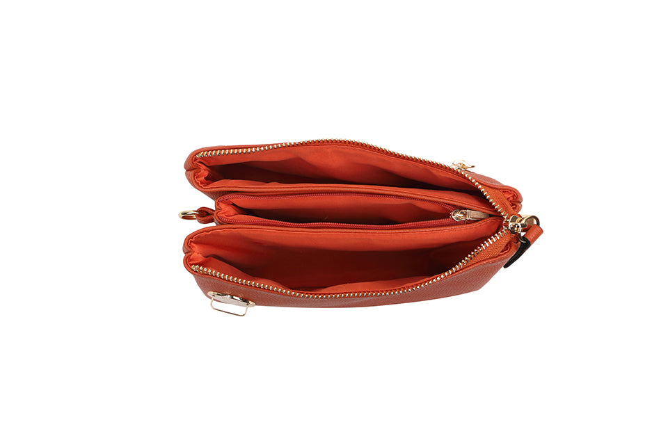 Crossover Body Handbag with clasp Brown